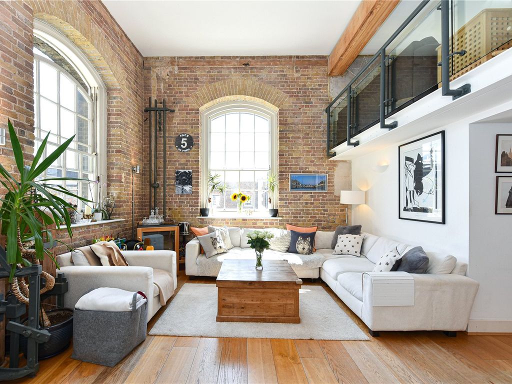 3 bed flat for sale in Building 36A, Cadogan Road, Woolwich, London