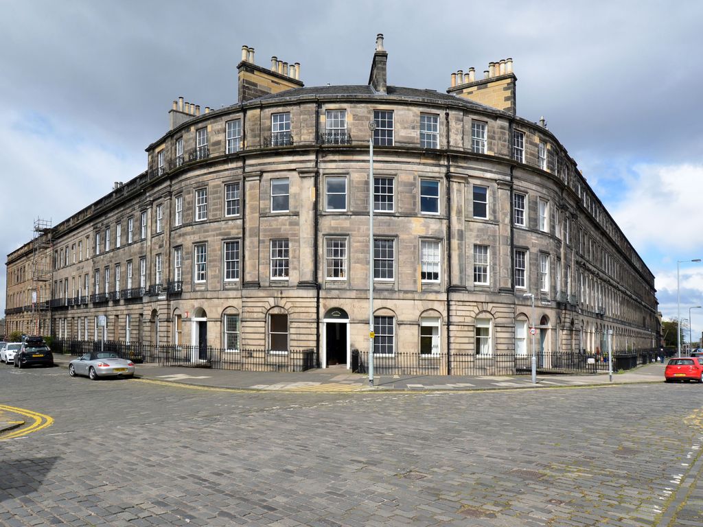 2/7 Bellevue Terrace, Edinburgh EH7  