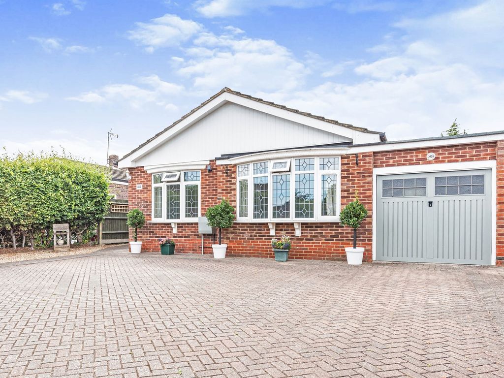 3 bed bungalow for sale in Cavalier Road, Old Basing, Basingstoke RG24