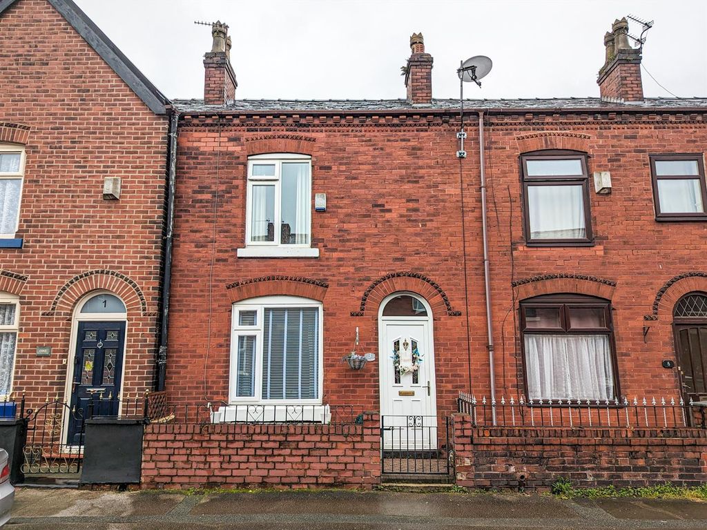 2 bed terraced house for sale in Milton Street, Leigh WN7, £139,995