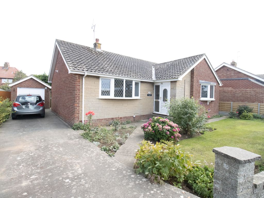 3 bed detached bungalow for sale in Wharfedale, Filey YO14 Zoopla