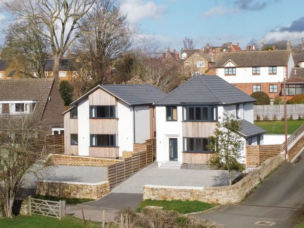 4 bed detached house for sale in Barlows Lane, Wilbarston