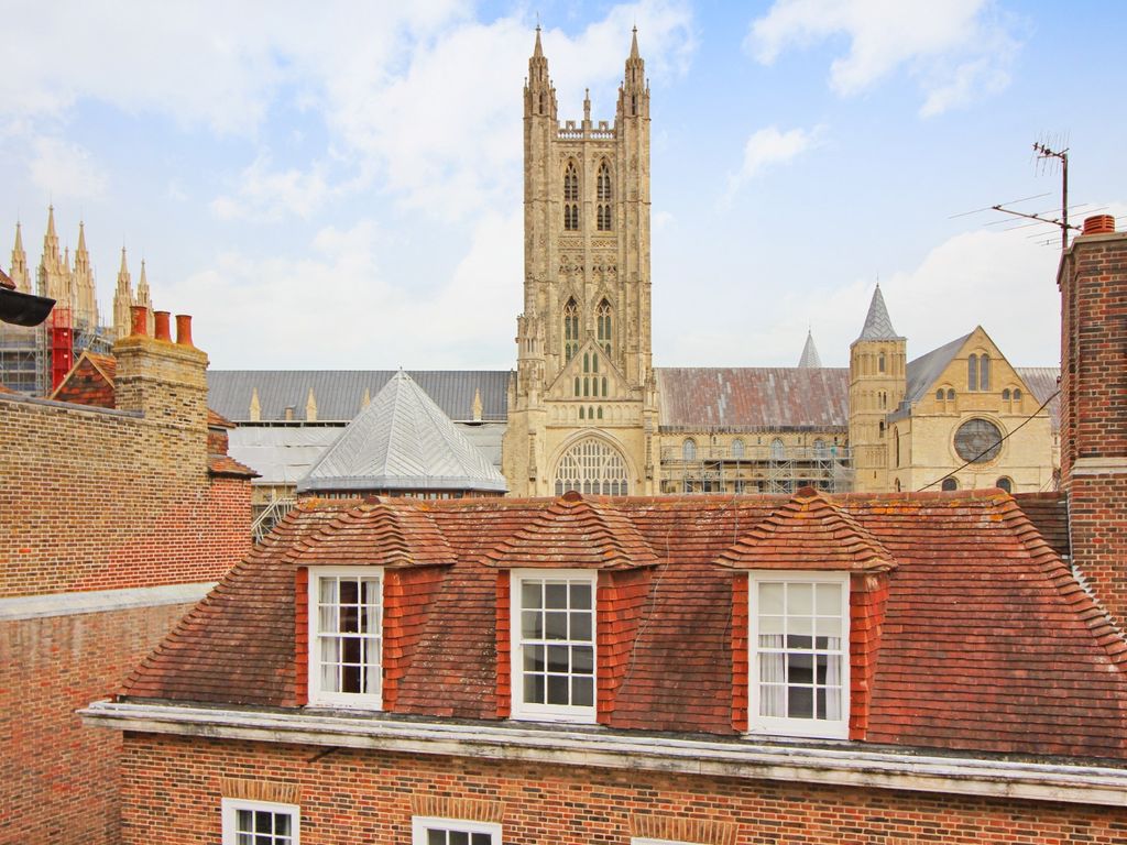 2 bed flat for sale in Iron Bar Lane, Canterbury, Kent CT1 Zoopla