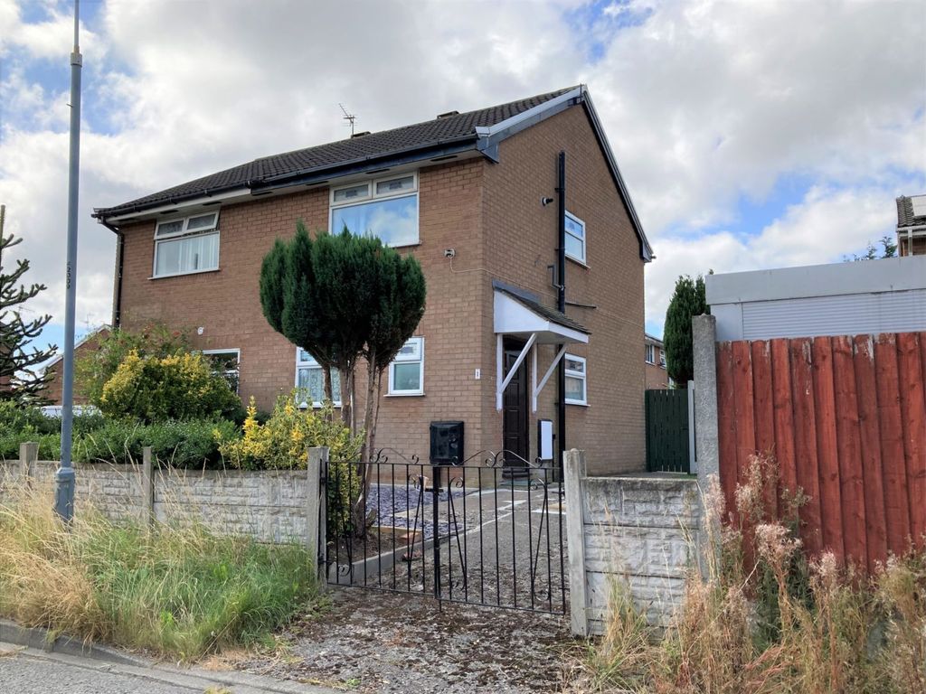 2 bed semidetached house to rent in Fishguard Close, Liverpool L6, £