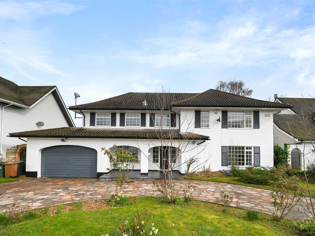 4 bed detached house to rent in Lynwood Heights, Rickmansworth