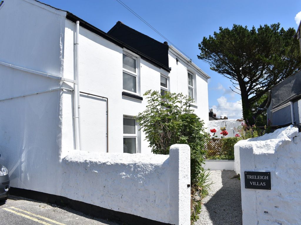 2 bed end terrace house for sale in Redruth, Cornwall TR15, £169,950 Zoopla