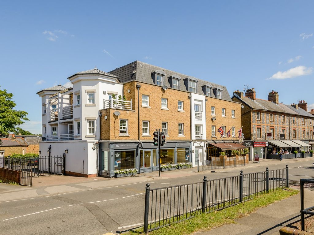1 bed flat to rent in Esher, Surrey KT10, £1,150 pcm Zoopla