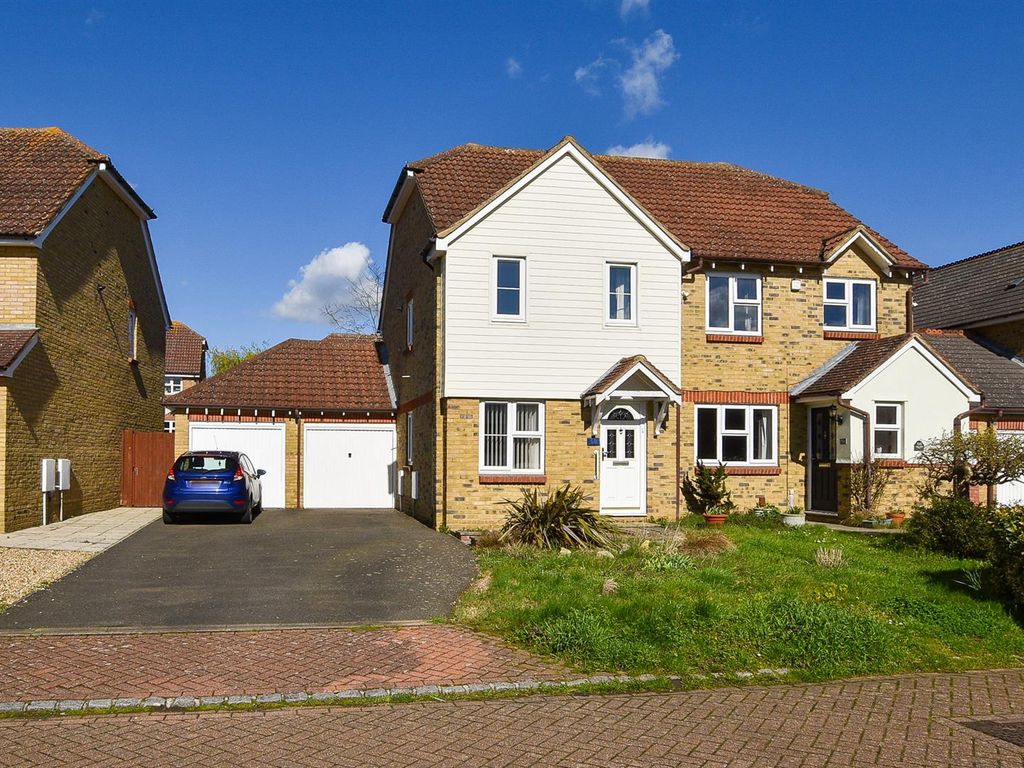 2 bed semidetached house for sale in Tom Joyce Close, Snodland ME6