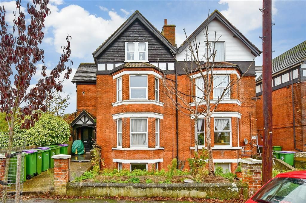 2 bed flat for sale in St. John's Church Road, Folkestone, Kent CT19, £