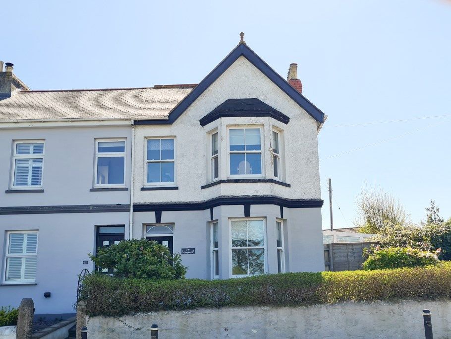3 bed end terrace house for sale in Mount Ambrose, Redruth TR15 Zoopla