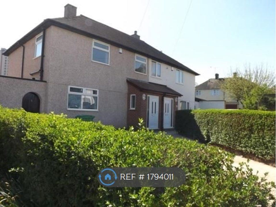 4 bed semidetached house to rent in Sturgeon Avenue, Nottingham NG11