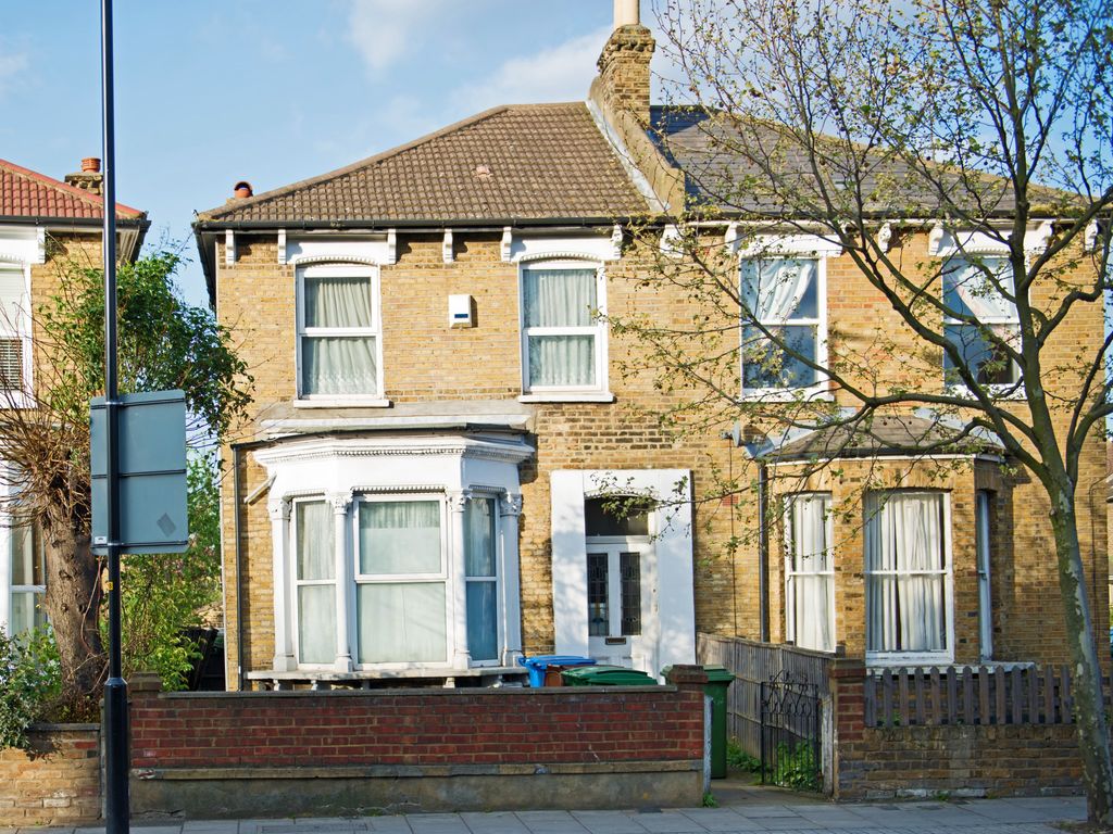 4 bed semidetached house for sale in Grove Vale, East Dulwich SE22