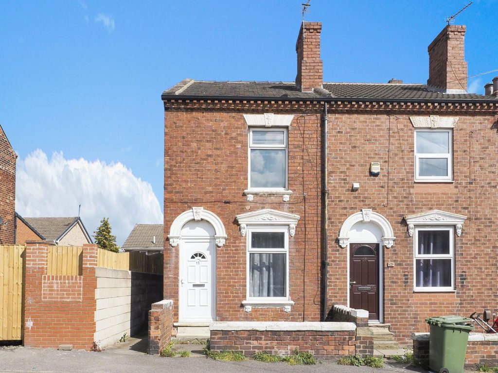 2 bed end terrace house for sale in Holly Street, Wakefield WF2 Zoopla