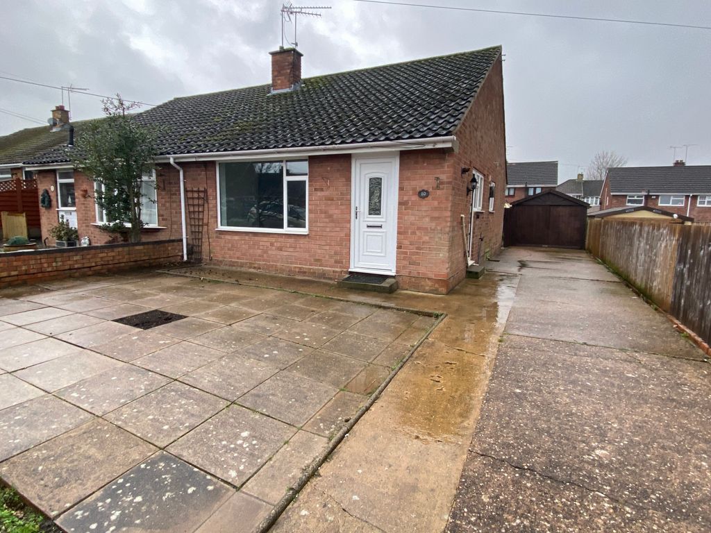 2 bed semidetached bungalow for sale in Torpoint Close, Wyken