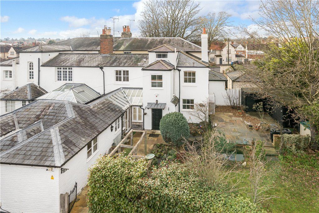 3 bed semidetached house for sale in Ray Mill Road West, Maidenhead