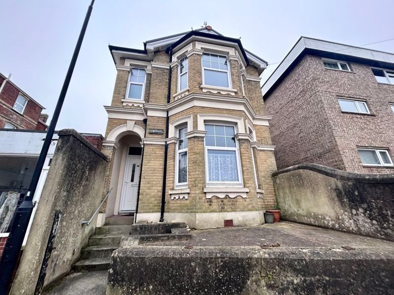 3 bed detached house for sale in Victoria Avenue, Shanklin PO37, £