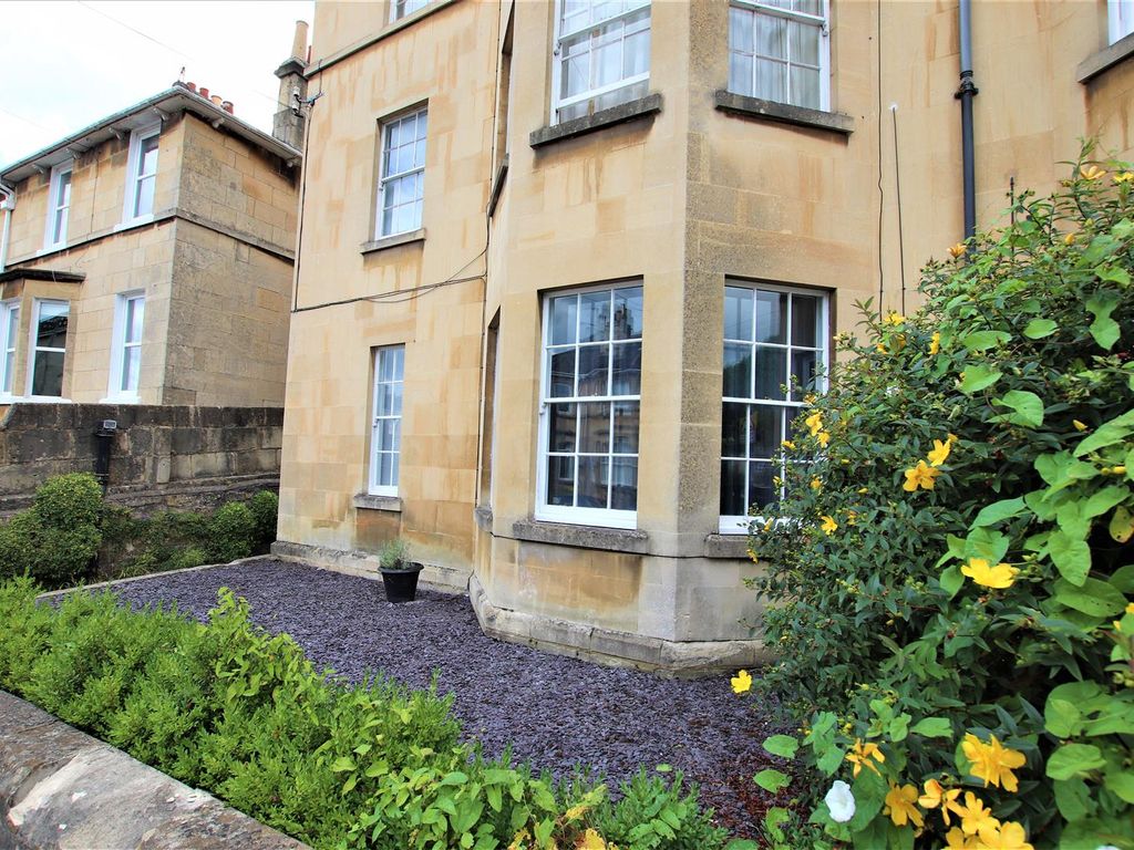 1 bed flat for sale in Lower Oldfield Park, Bath BA2 Zoopla