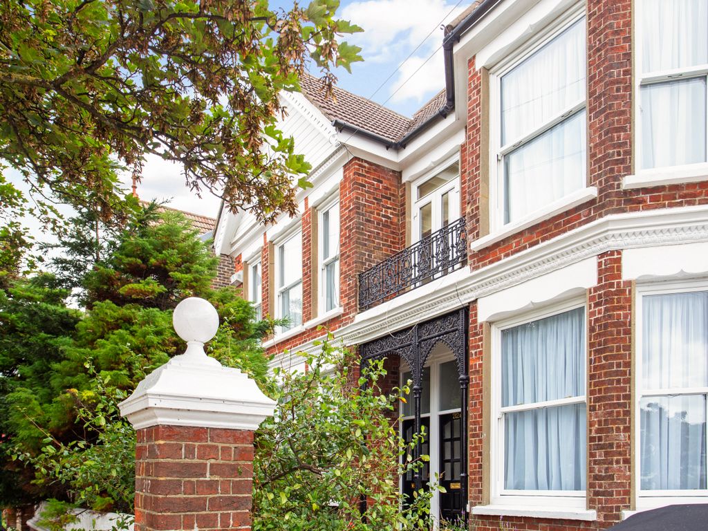 6 bed detached house for sale in Ditchling Road, Brighton BN1, £