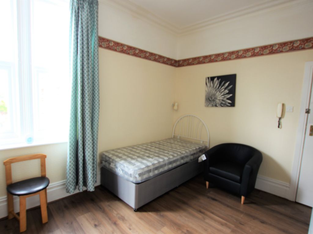 Studio to rent in Lane, StocktonOnTees TS18 Zoopla