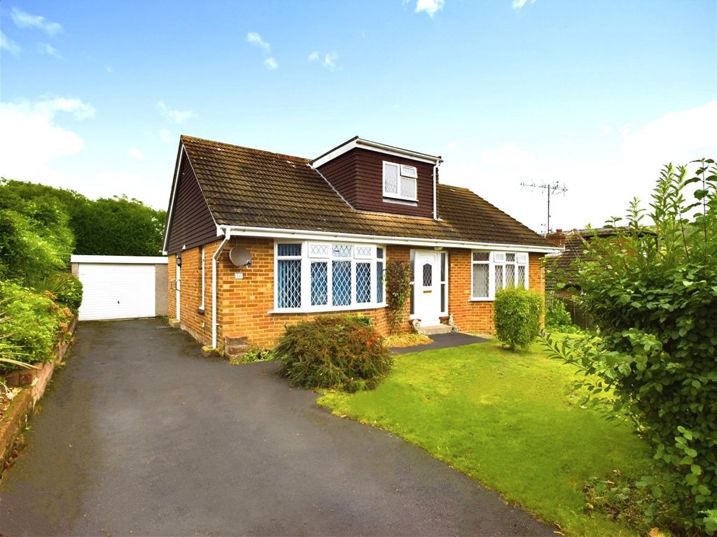 4 bed bungalow for sale in Greatham Road, Findon Valley, Worthing BN14