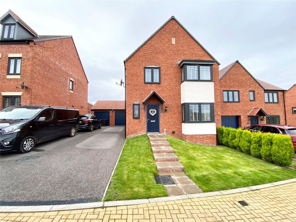 4 bed detached house for sale in Walkiss Crescent, Lawley, Telford