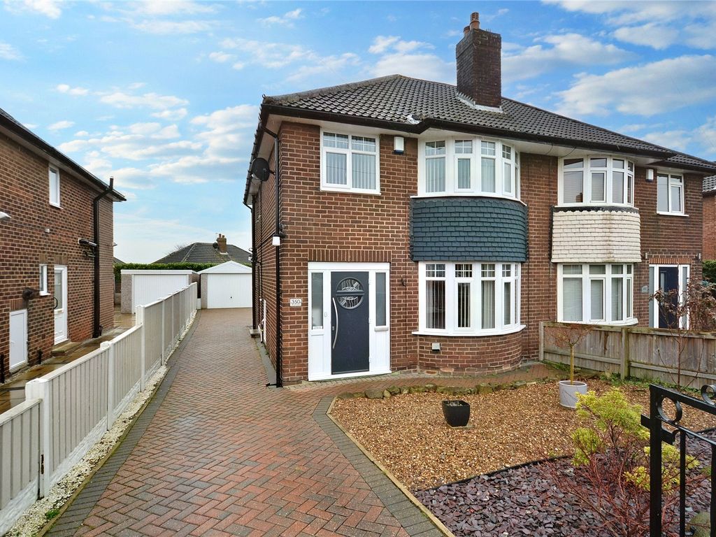 3 bed semidetached house for sale in Wood Lane, Rothwell, Leeds LS26