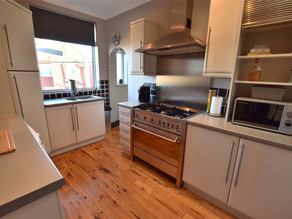 2 bed flat to rent in Southend Road, Sheriff Hill, Gateshead NE9 Zoopla