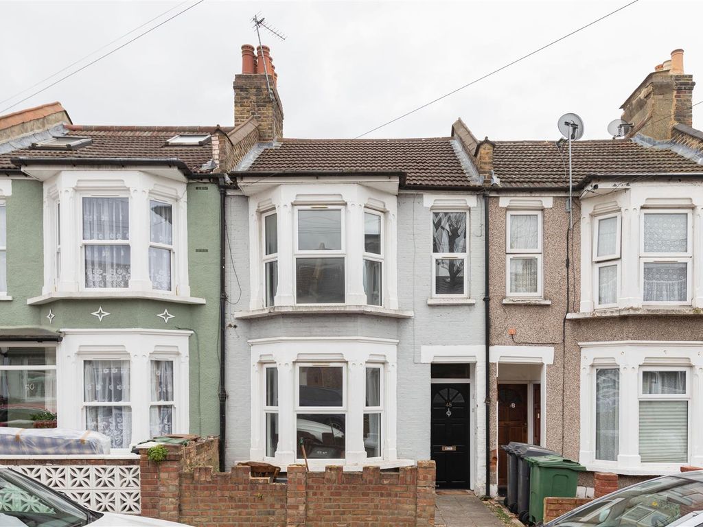 3 bed terraced house to rent in Woodlands Road, London E17 Zoopla