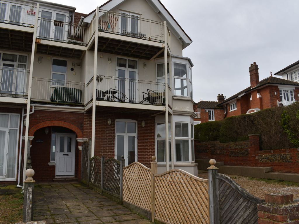 2 bed flat to rent in Sea Road, Westgate CT8 Zoopla