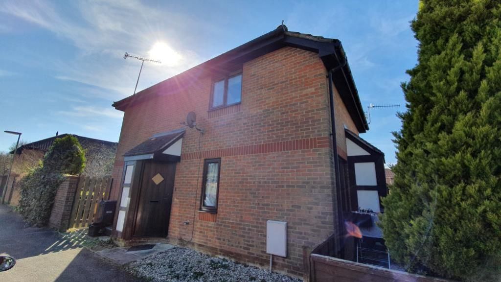 1 bed terraced house to rent in Copse Lane, Horley RH6 Zoopla