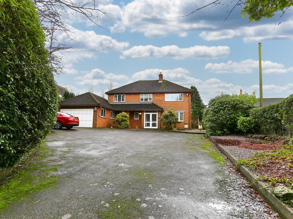 4 bed detached house for sale in Park Lane, Knypersley, StokeOnTrent