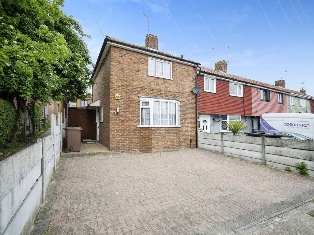 3 bed end terrace house for sale in Marley Way, Rochester, Kent ME1