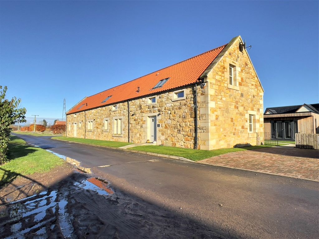 2 bed barn conversion for sale in 6 Boreland Steading, Cleish, Kinross