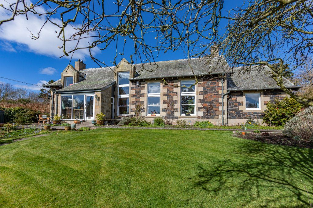 3 bed detached house for sale in Whinstone, Stichill, Kelso, Scottish Borders TD5 Zoopla