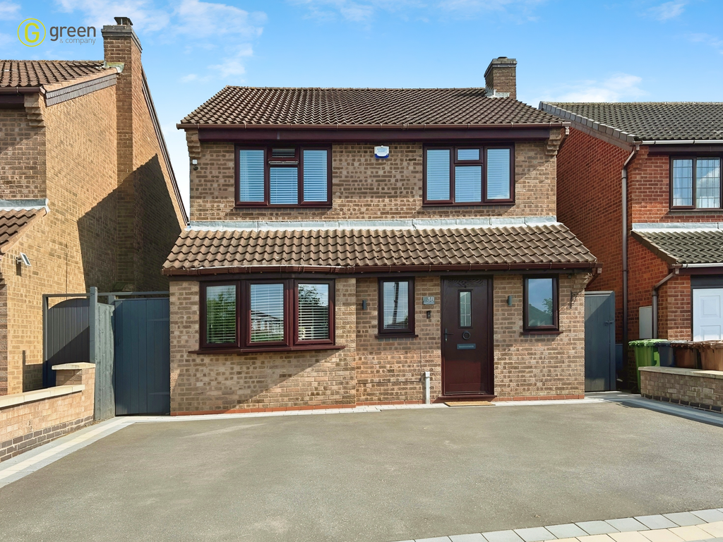 3 bed detached house for sale in Beechcroft Road, Castle Bromwich