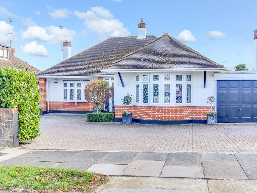 3 bed detached bungalow for sale in Steyning Avenue, Wick Estate SS2