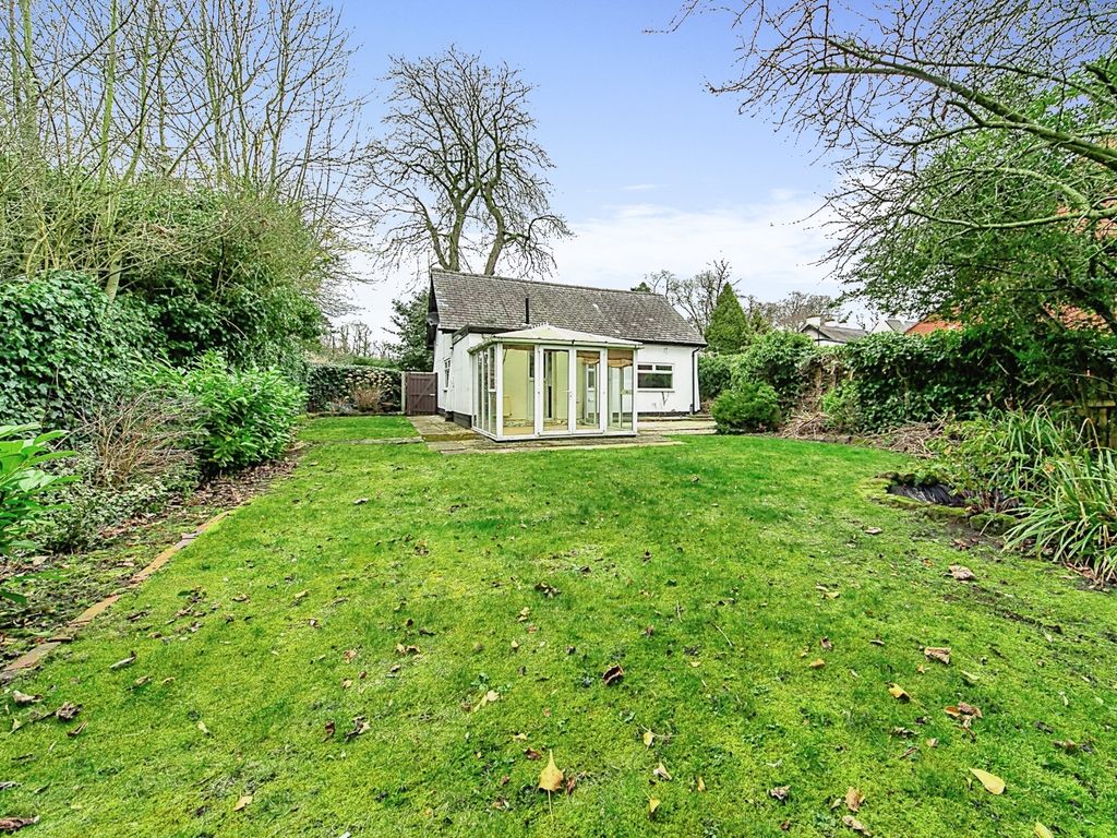 2 bed bungalow for sale in Eastham Village Road, Eastham, Wirral CH62