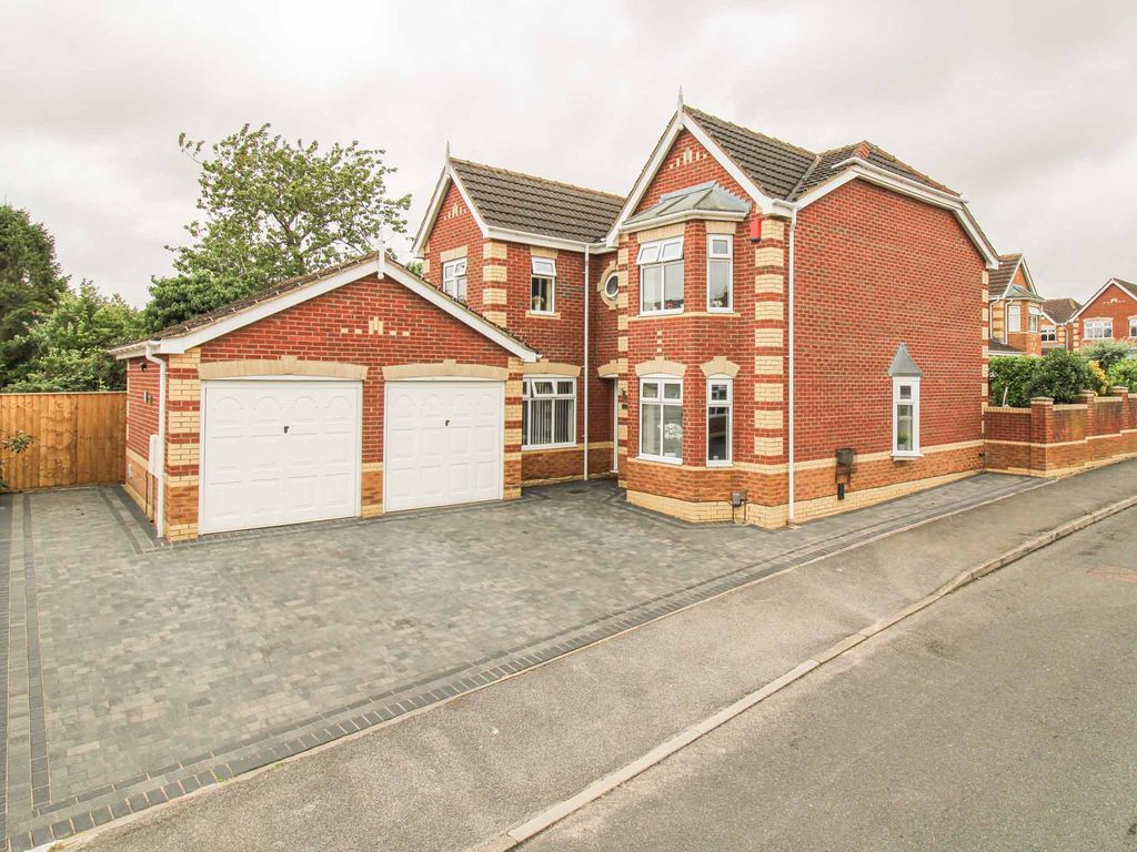 4 bed detached house for sale in Yews Lane, Laceby DN37 Zoopla