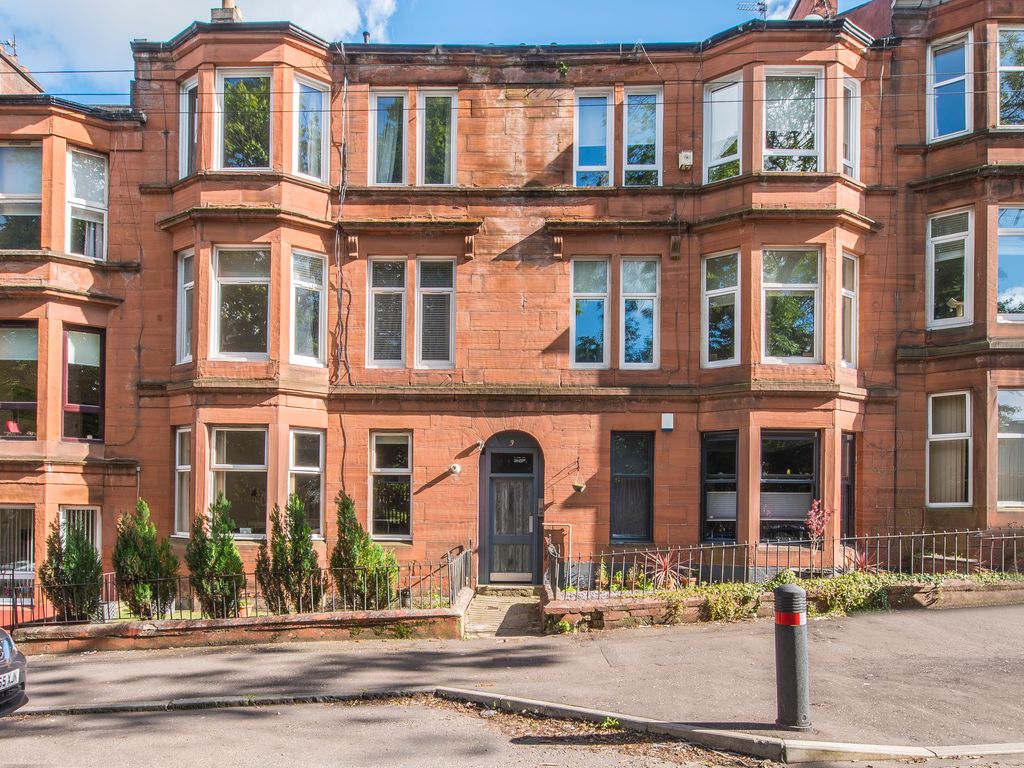 1 bed flat for sale in Parkhill Drive, Rutherglen, Glasgow G73, £95,000