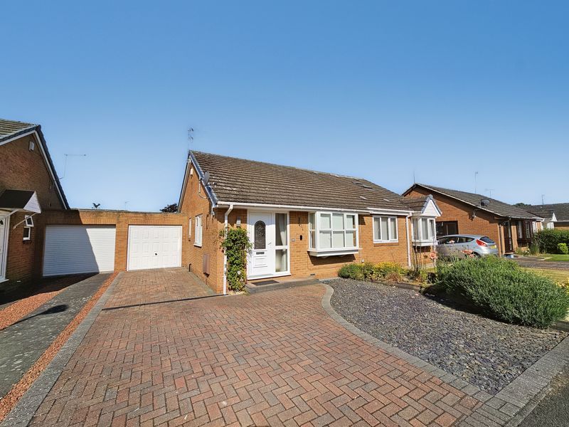 2 bed bungalow for sale in Eland Edge, Ponteland, Newcastle Upon Tyne