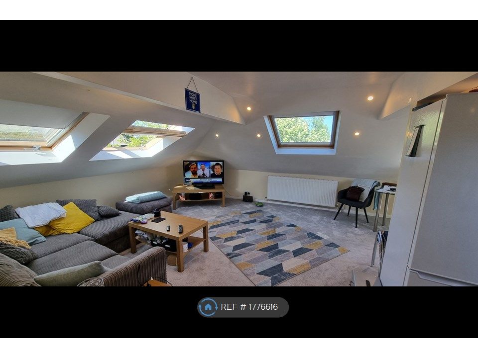 1 bed flat to rent in Alwoodley Lane, Leeds LS17 Zoopla