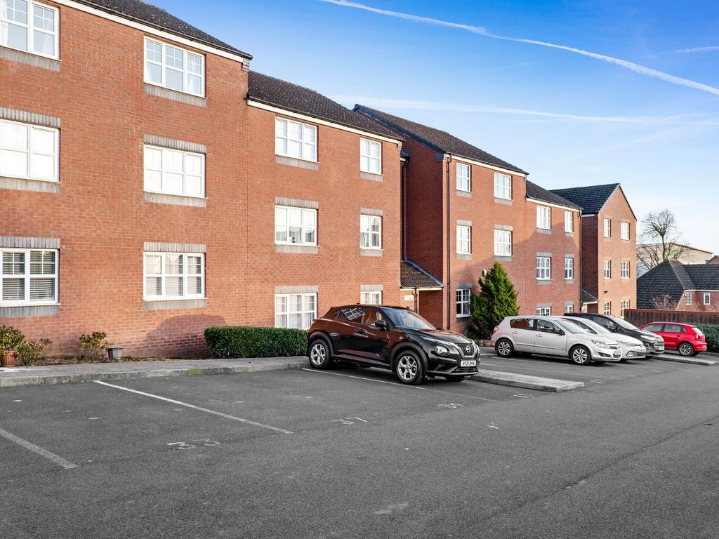2 bed flat for sale in Elm Drive, Northfield, Birmingham B31 Zoopla