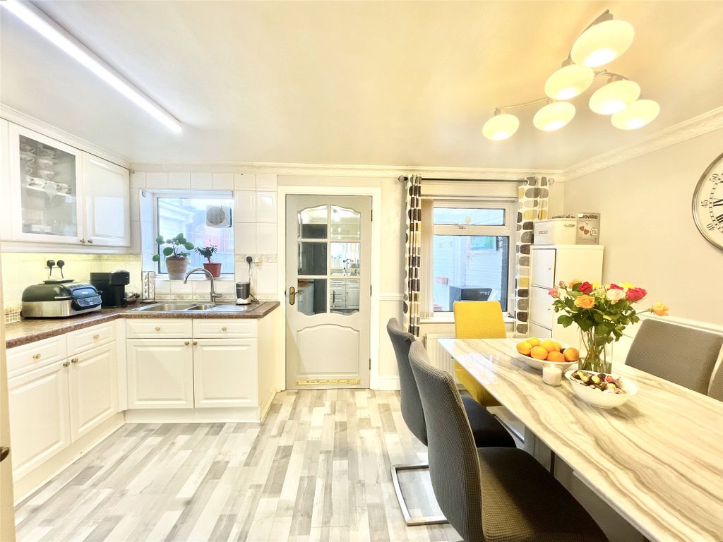 3 bed terraced house for sale in Milton Square, Gateshead NE8, £110,000