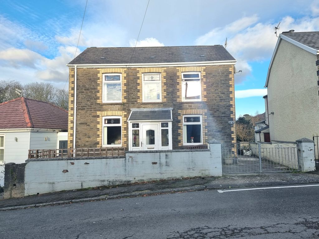 3 bed detached house for sale in School Road, Glais, Swansea SA7, £