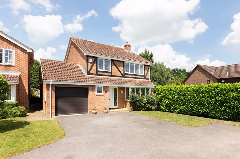 4 bed detached house for sale in Foster Road, Abingdon OX14 Zoopla