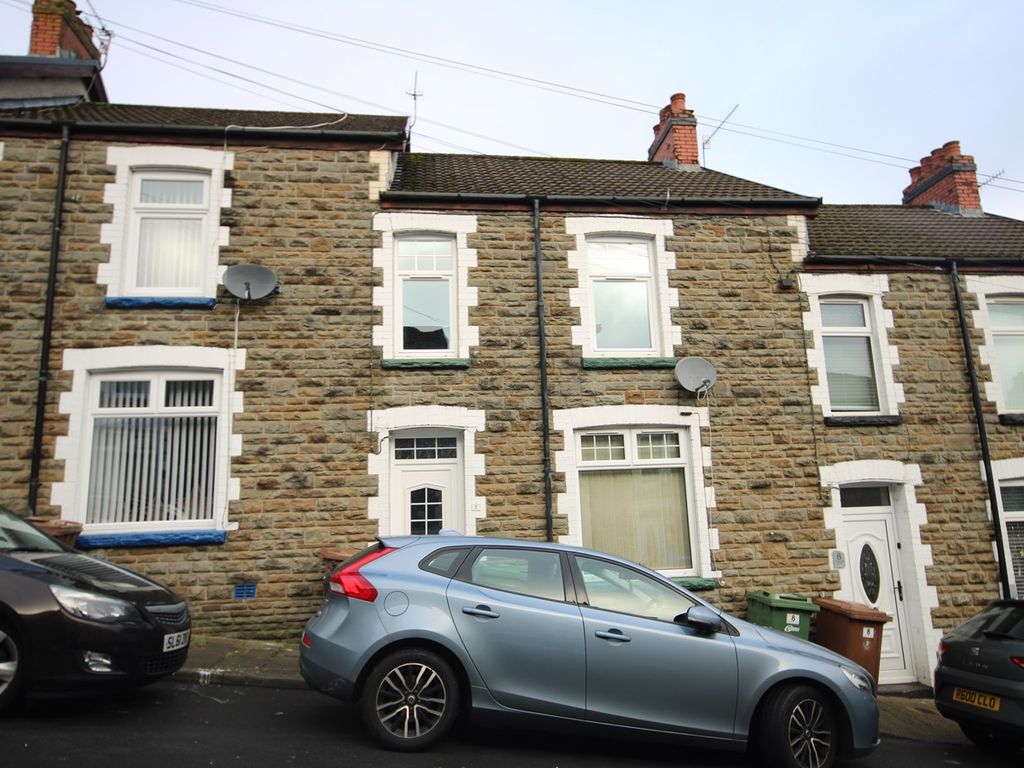 3 bed terraced house for sale in TyNewydd Street, Pontlottyn, Bargoed