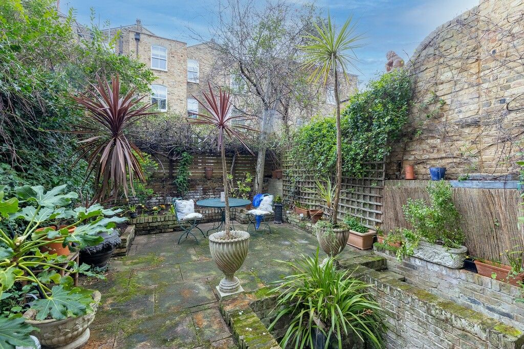 1 bed flat to rent in Kings Road, Chelsea SW10 Zoopla