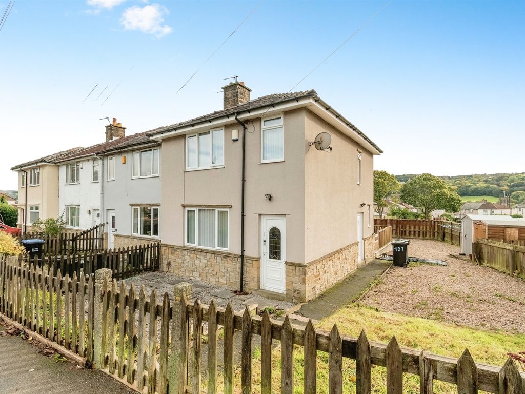 3 bed end terrace house for sale in Upper Hird Street, Keighley BD21, £