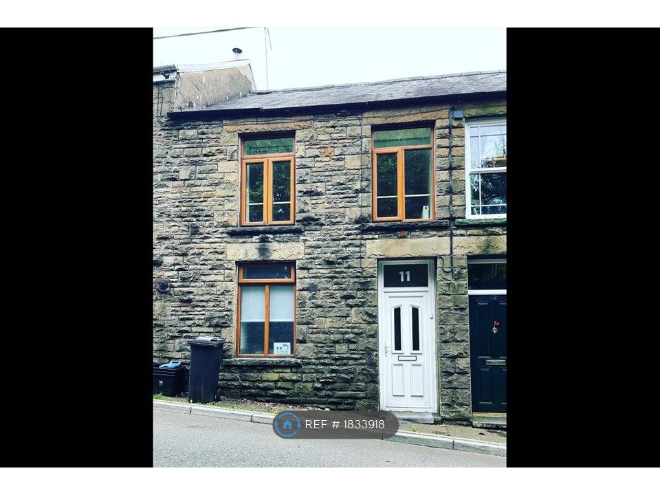 2 bed terraced house to rent in Glyn Bargoed Road, Trelewis, Treharris