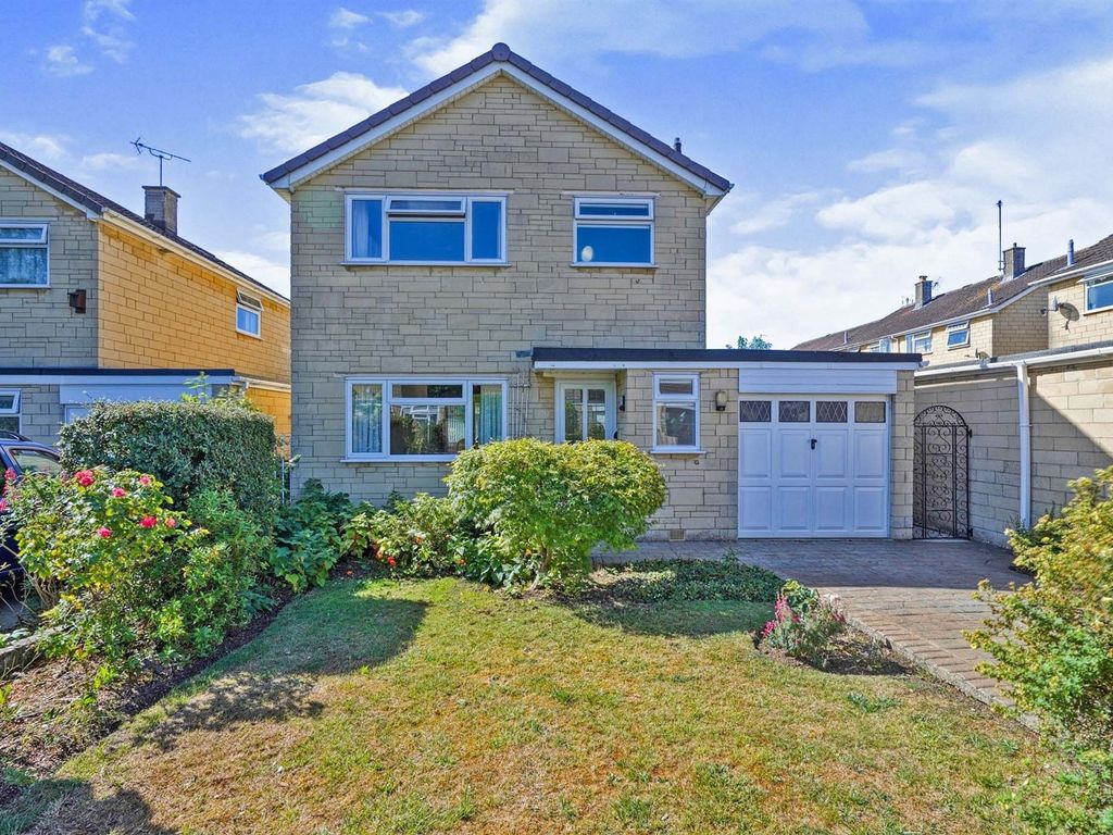 York Close Chippenham SN14  